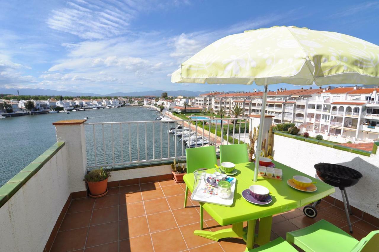 Rnet - Empuriabrava Valira Apartment ภายนอก รูปภาพ