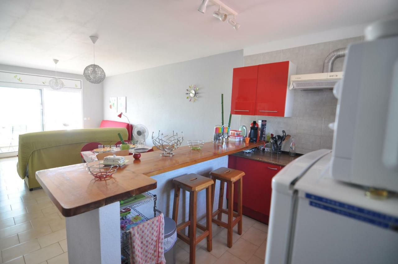 Rnet - Empuriabrava Valira Apartment ภายนอก รูปภาพ